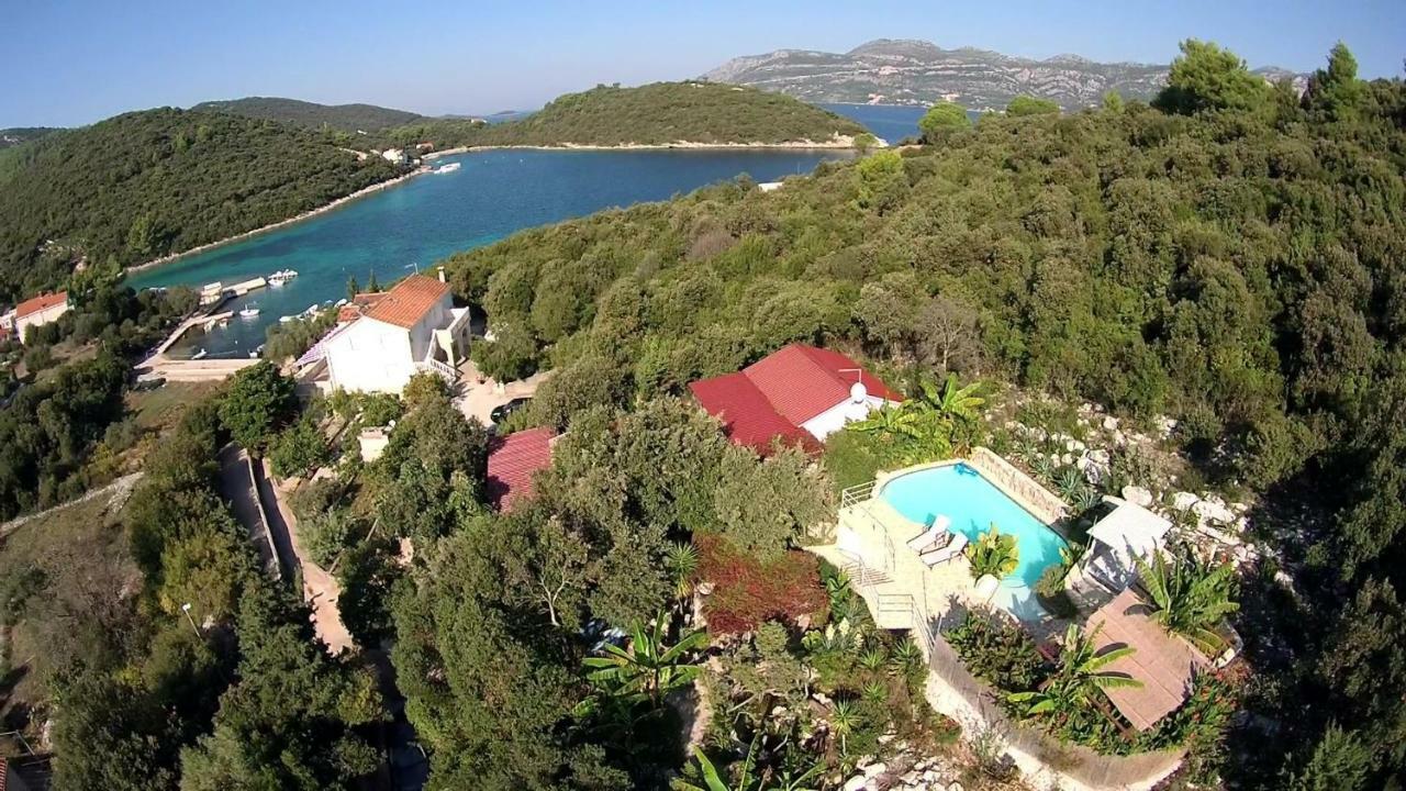 Relax Tiny Villas 40 Meters Of The Beach Zrnovo 外观 照片